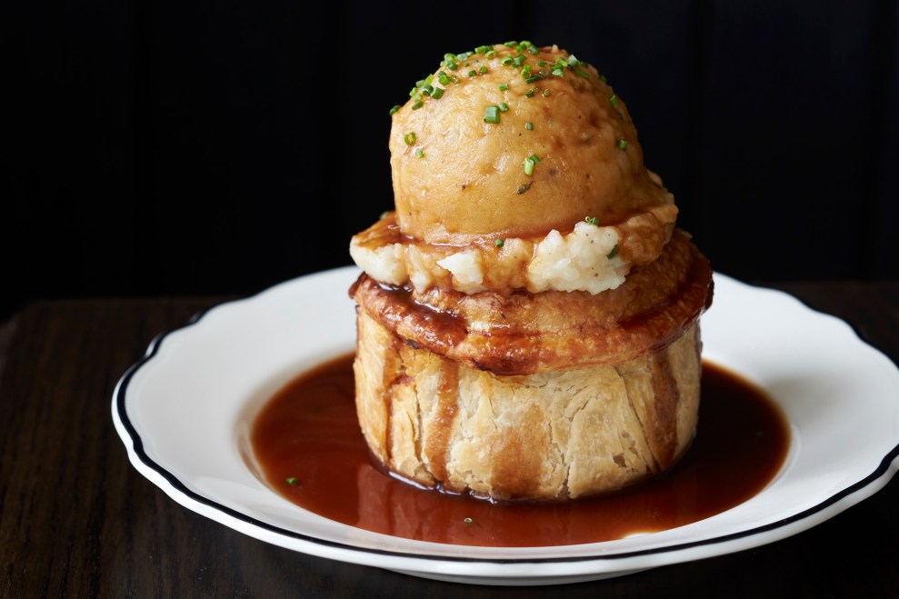 PleasantHouse_SteakAleCrown_0004